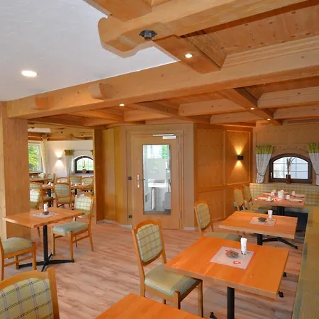 Готель Naturhotel Cafe Waldesruhe 4*